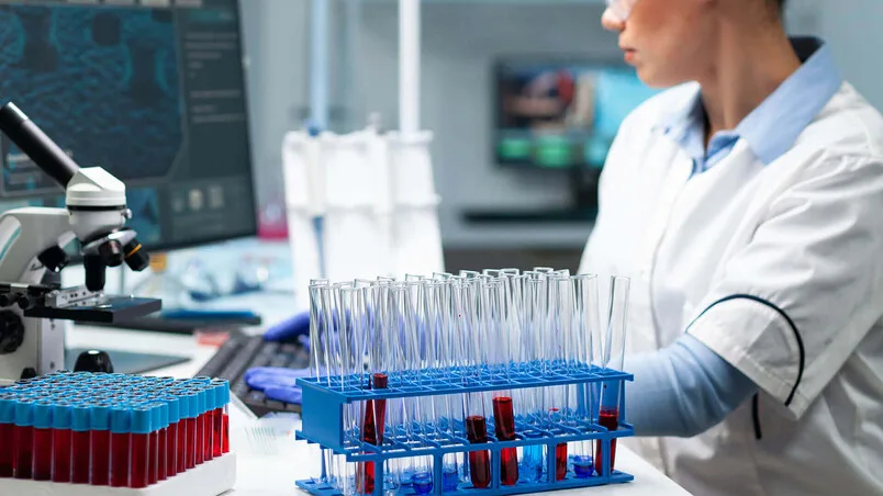 Química clínica, hematología, serología y PCR